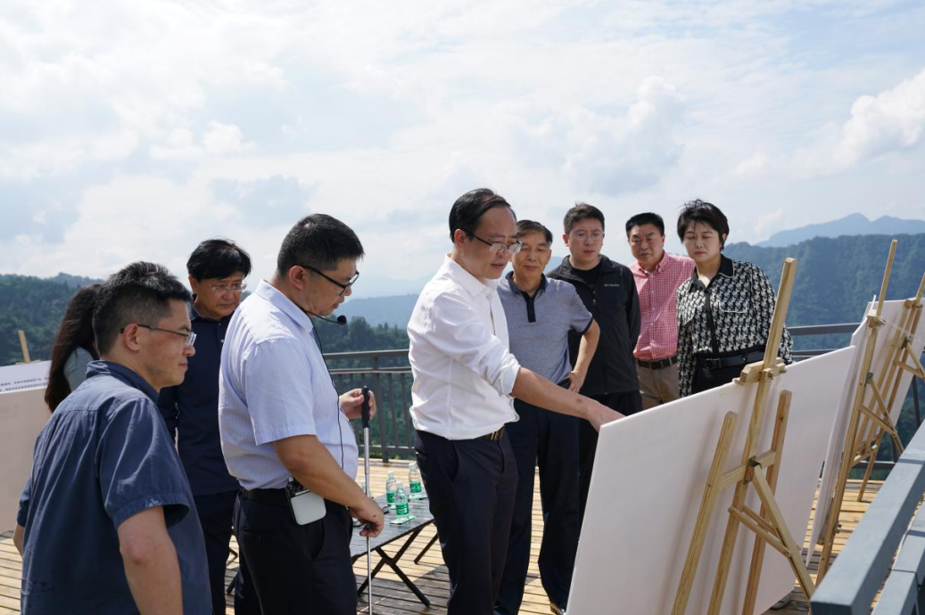 省大奖国际集团外部董事调研峨眉山太阳谷文旅康养项目