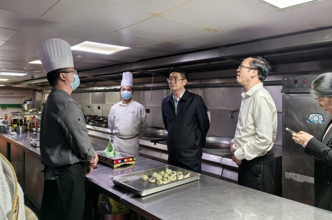 省大奖国际集团向导率队调研古尔沟公司