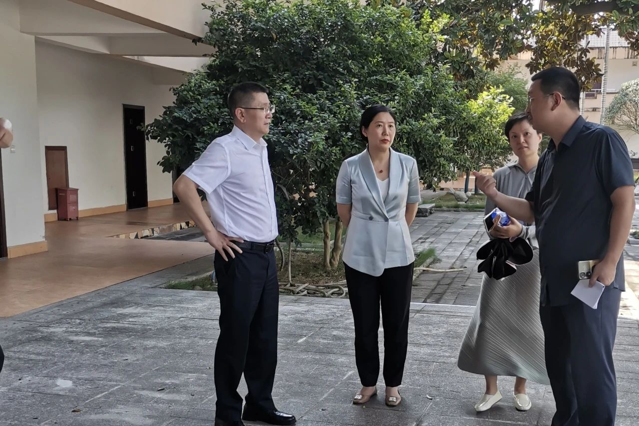 省大奖国际集团向导率队调研成都东部新区天府山庄